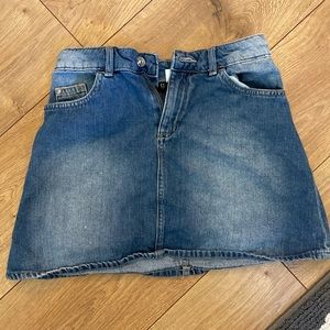 Girl’s denim skirt